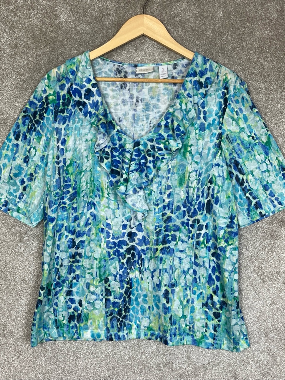 Chico's Shirt Womens 3 Blue Green Short Sleeve Ruffle Neck Stretch- 5379